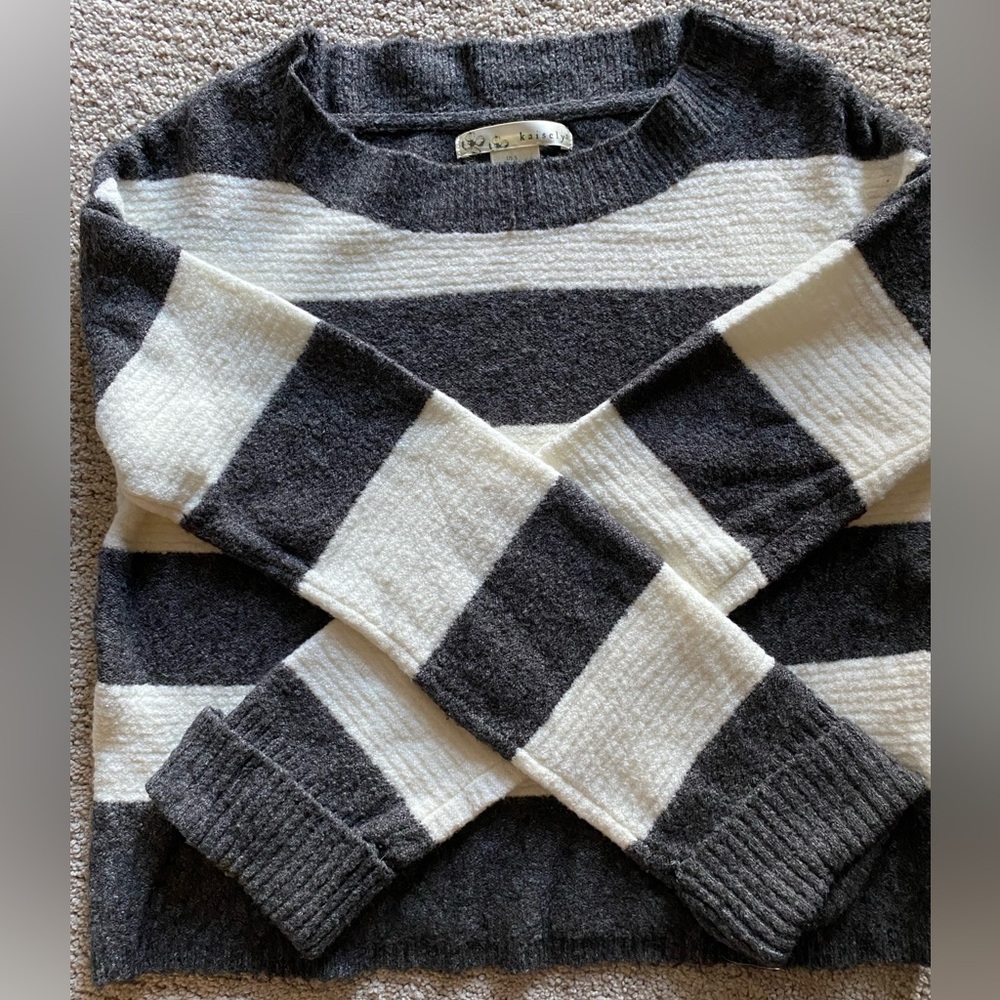 Kaisely Striped soft sweater